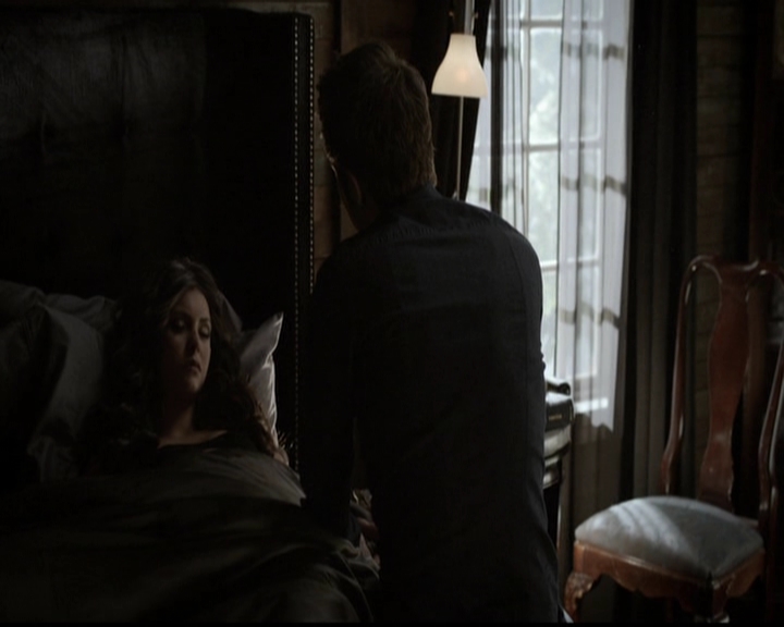 VampireDiariesWorld-dot-org_5x11-500YearsOfSolitude1872.jpg