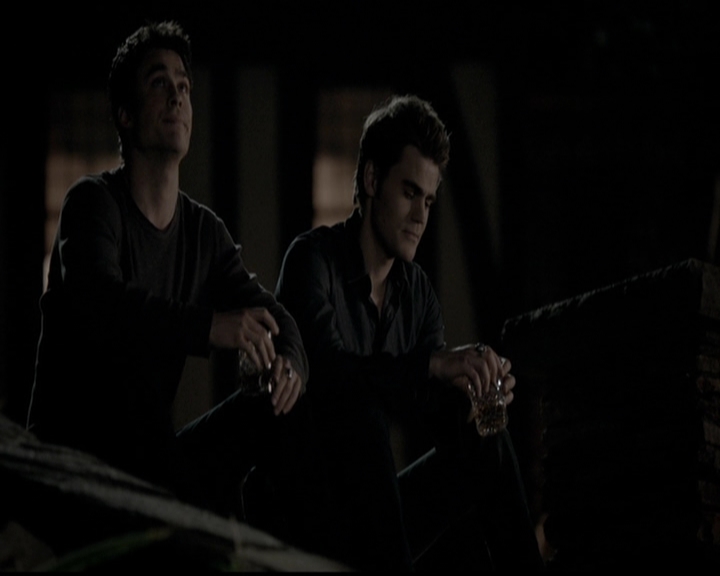 VampireDiariesWorld-dot-org_5x11-500YearsOfSolitude1922.jpg