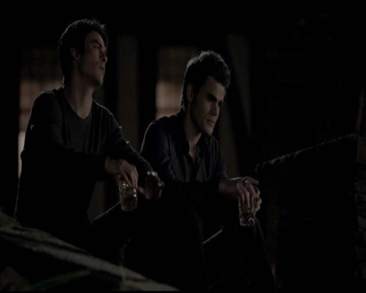 VampireDiariesWorld-dot-org_5x11-500YearsOfSolitude1925.jpg