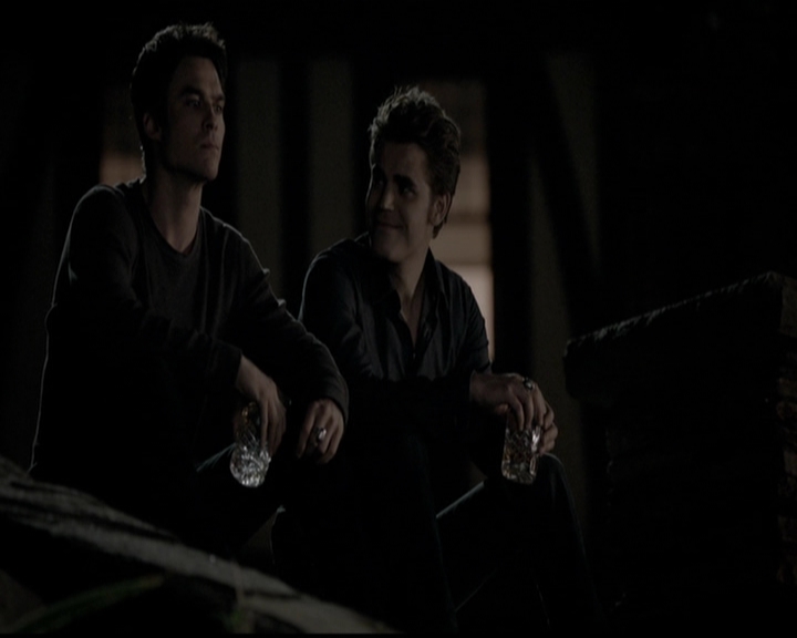 VampireDiariesWorld-dot-org_5x11-500YearsOfSolitude1942.jpg