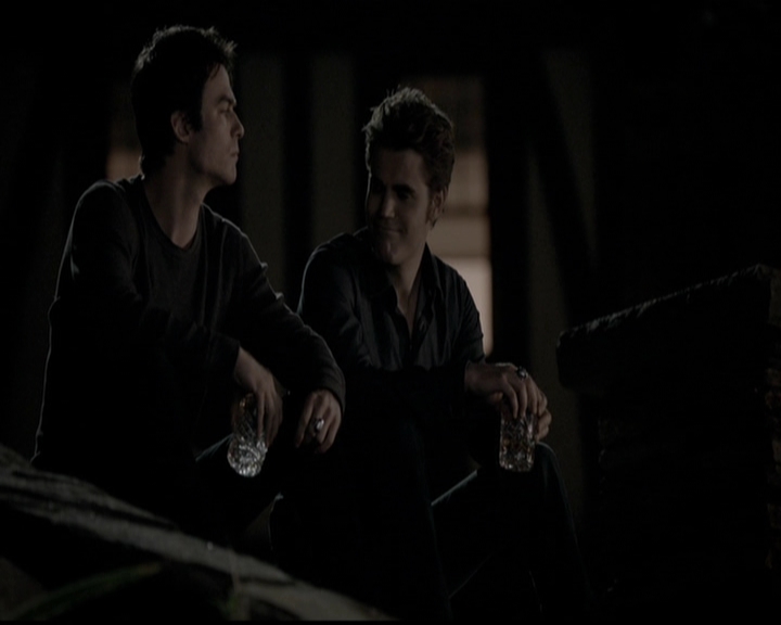 VampireDiariesWorld-dot-org_5x11-500YearsOfSolitude1943.jpg