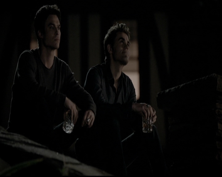 VampireDiariesWorld-dot-org_5x11-500YearsOfSolitude1944.jpg