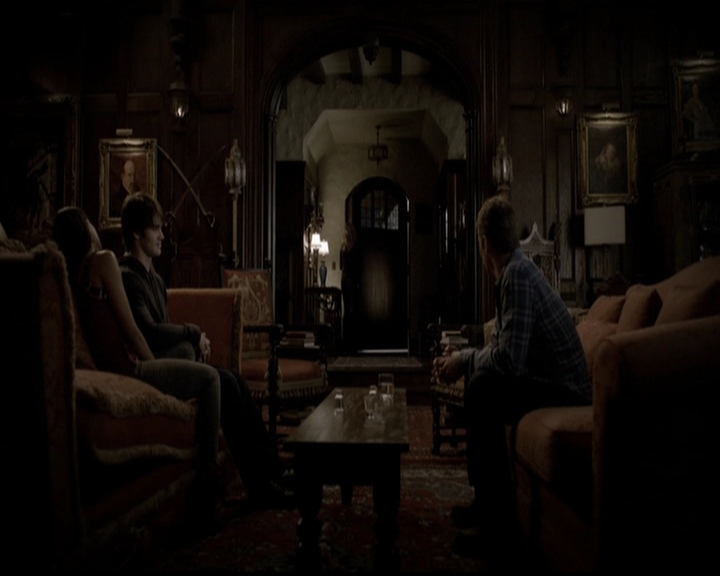 VampireDiariesWorld-dot-org_5x11-500YearsOfSolitude1947.jpg