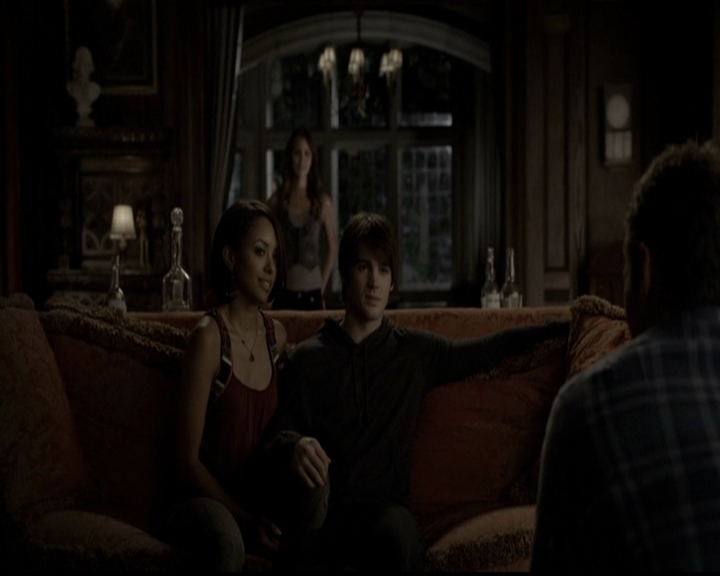 VampireDiariesWorld-dot-org_5x11-500YearsOfSolitude2011.jpg