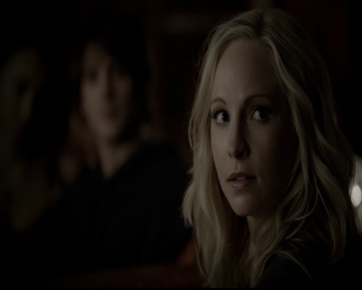 VampireDiariesWorld-dot-org_5x11-500YearsOfSolitude2027.jpg