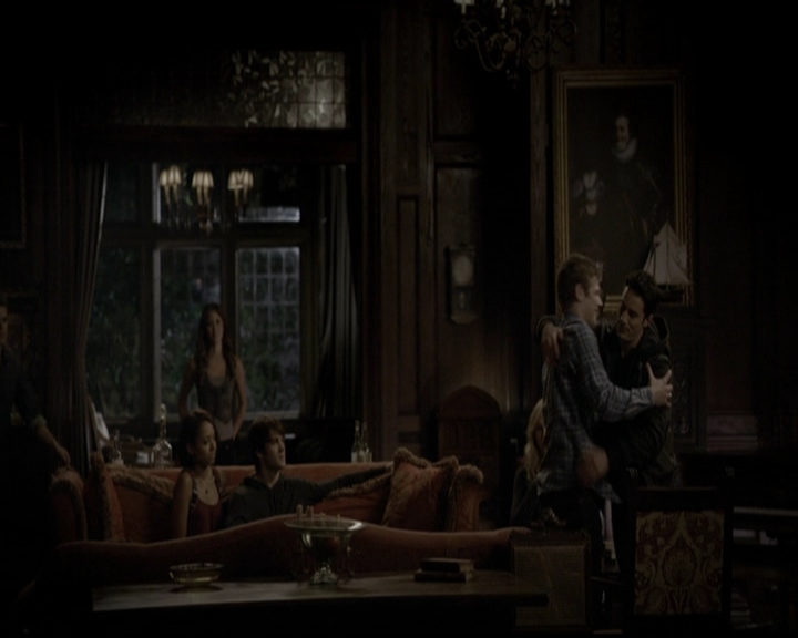 VampireDiariesWorld-dot-org_5x11-500YearsOfSolitude2033.jpg