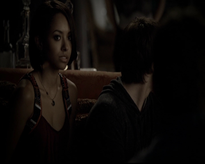 VampireDiariesWorld-dot-org_5x11-500YearsOfSolitude2063.jpg