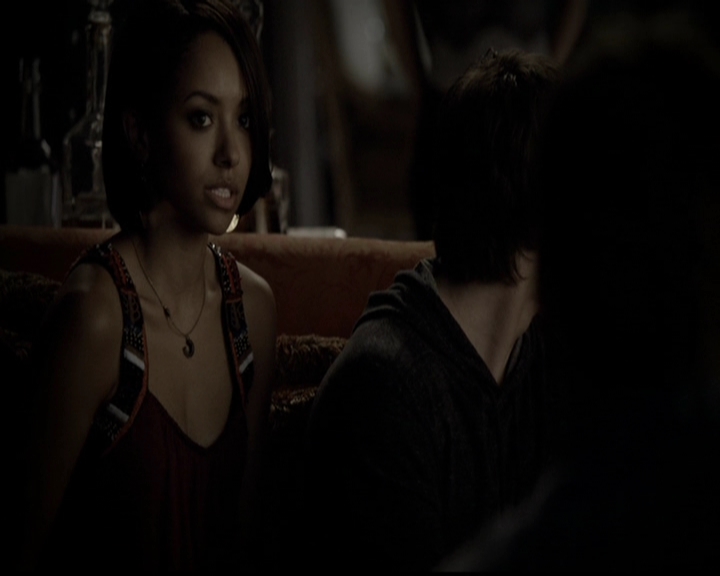 VampireDiariesWorld-dot-org_5x11-500YearsOfSolitude2064.jpg