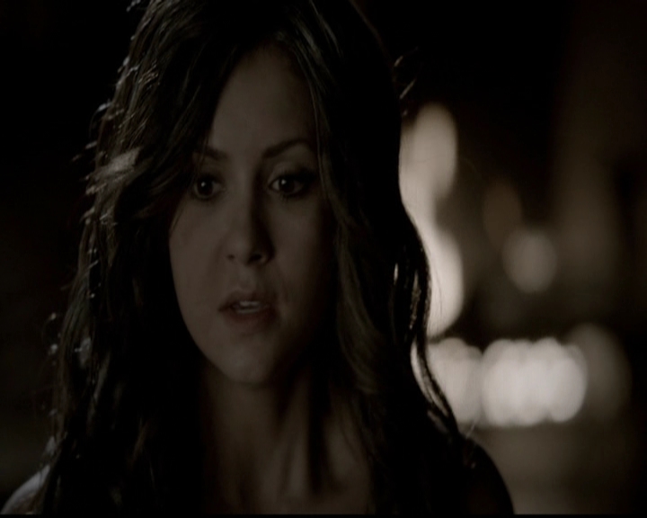 VampireDiariesWorld-dot-org_5x11-500YearsOfSolitude2071.jpg