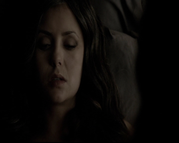 VampireDiariesWorld-dot-org_5x11-500YearsOfSolitude2092.jpg