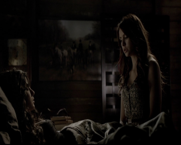 VampireDiariesWorld-dot-org_5x11-500YearsOfSolitude2102.jpg