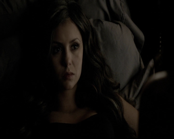 VampireDiariesWorld-dot-org_5x11-500YearsOfSolitude2124.jpg