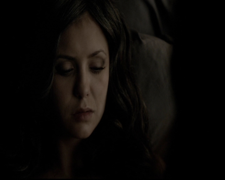 VampireDiariesWorld-dot-org_5x11-500YearsOfSolitude2135.jpg