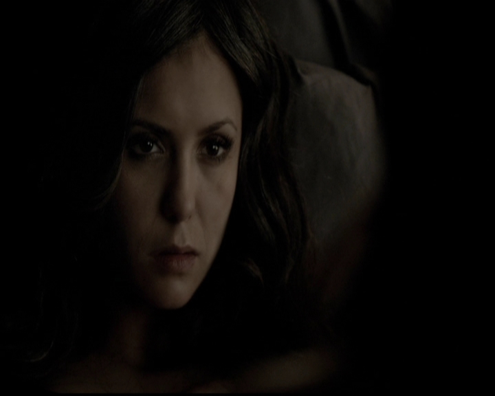 VampireDiariesWorld-dot-org_5x11-500YearsOfSolitude2144.jpg