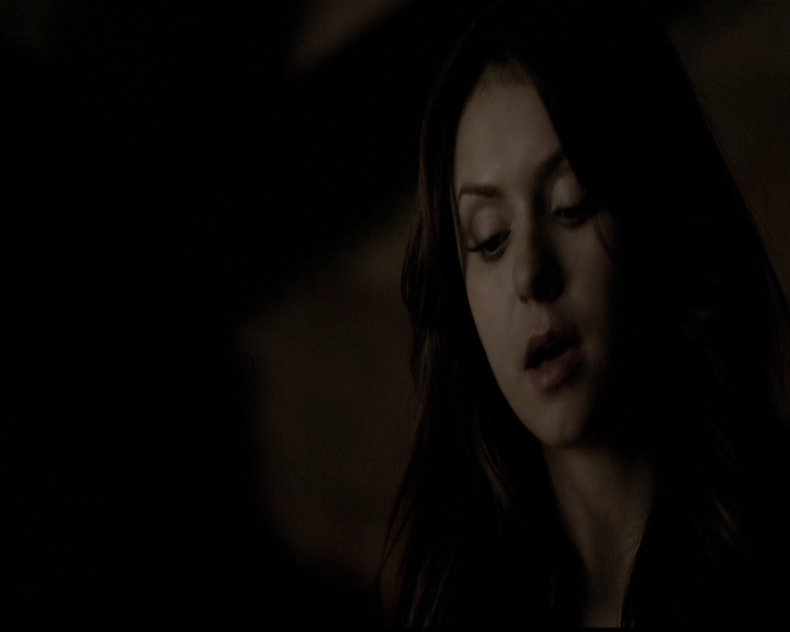 VampireDiariesWorld-dot-org_5x11-500YearsOfSolitude2154.jpg