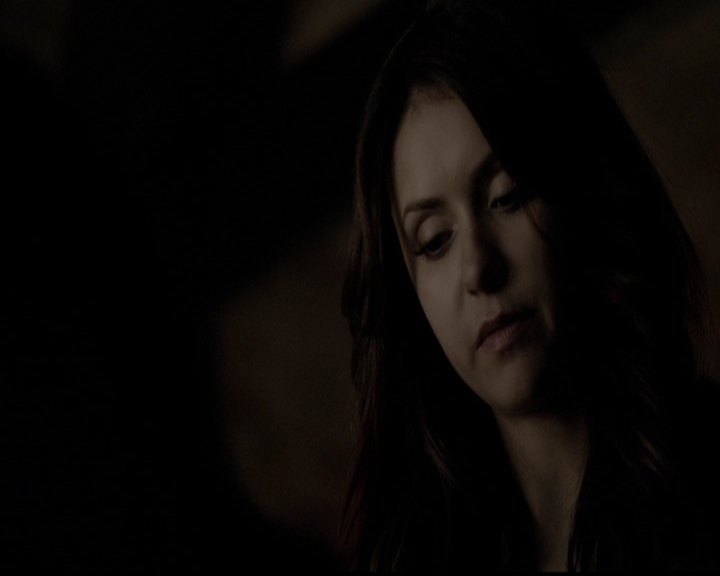 VampireDiariesWorld-dot-org_5x11-500YearsOfSolitude2155.jpg