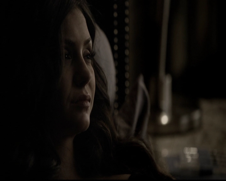 VampireDiariesWorld-dot-org_5x11-500YearsOfSolitude2177.jpg