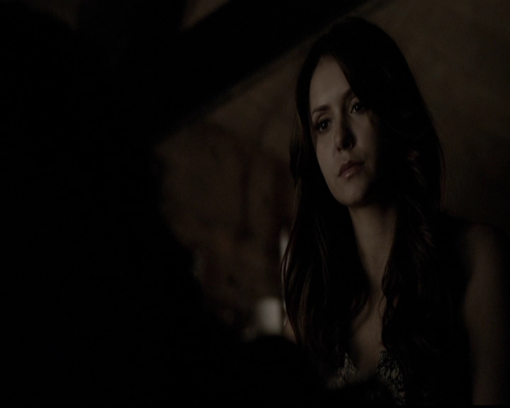 VampireDiariesWorld-dot-org_5x11-500YearsOfSolitude2189.jpg