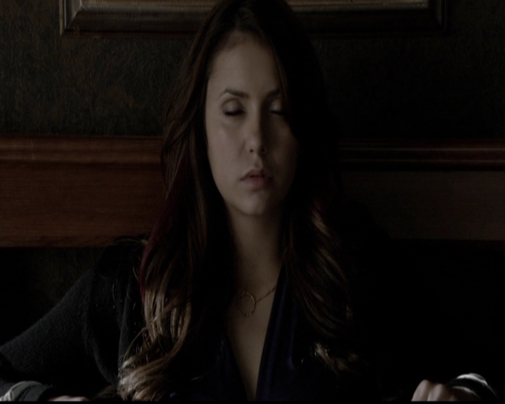 VampireDiariesWorld-dot-org_5x12TheDevilInside2918.jpg