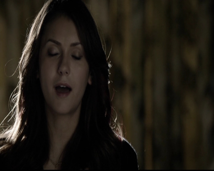 VampireDiariesWorld-dot-org_5x12TheDevilInside3108.jpg