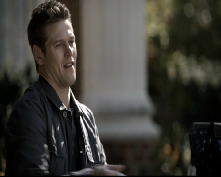 VampireDiariesWorld-dot-org_5x12TheDevilInside3143.jpg