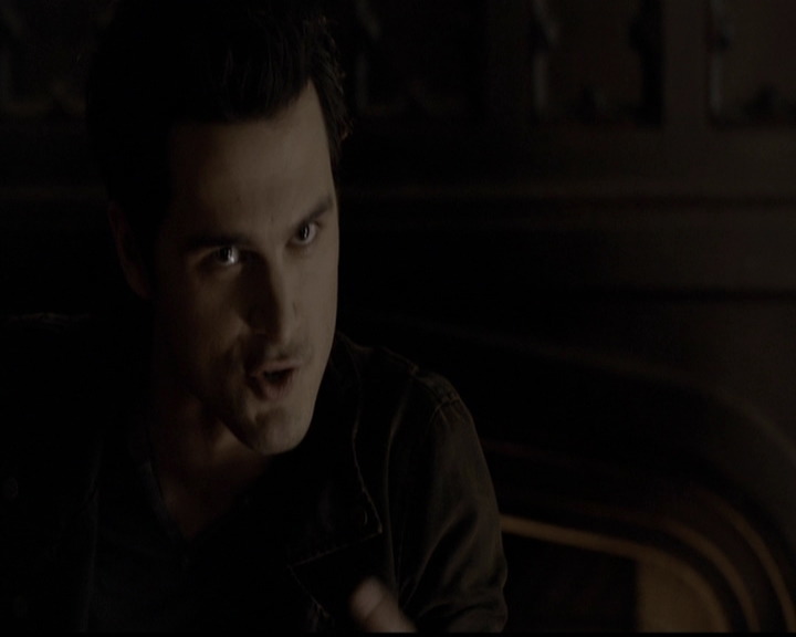 VampireDiariesWorld-dot-org_5x12TheDevilInside3238.jpg