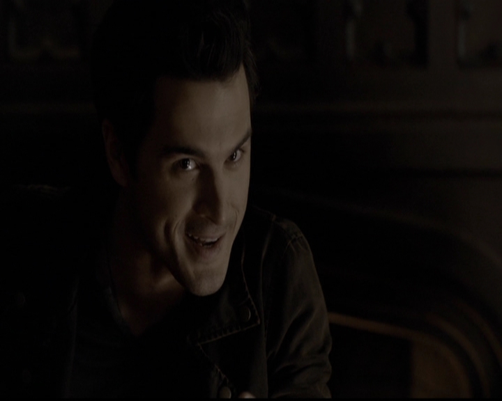 VampireDiariesWorld-dot-org_5x12TheDevilInside3240.jpg