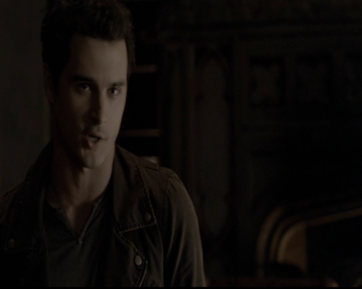 VampireDiariesWorld-dot-org_5x12TheDevilInside3253.jpg