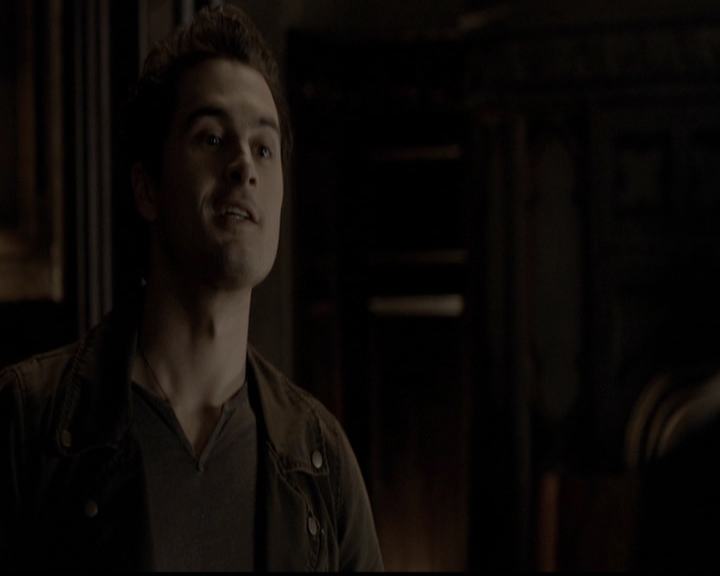 VampireDiariesWorld-dot-org_5x12TheDevilInside3257.jpg