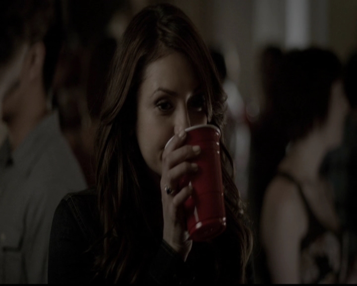 VampireDiariesWorld-dot-org_5x12TheDevilInside3357.jpg