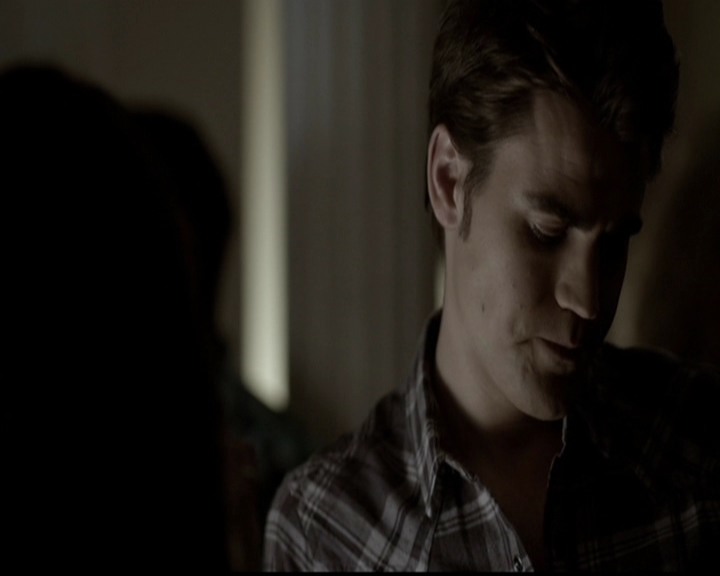 VampireDiariesWorld-dot-org_5x12TheDevilInside3398.jpg