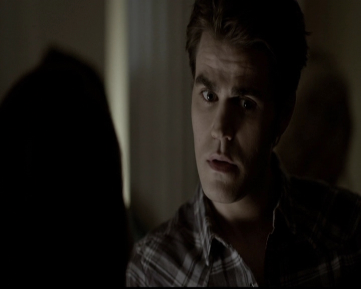 VampireDiariesWorld-dot-org_5x12TheDevilInside3408.jpg