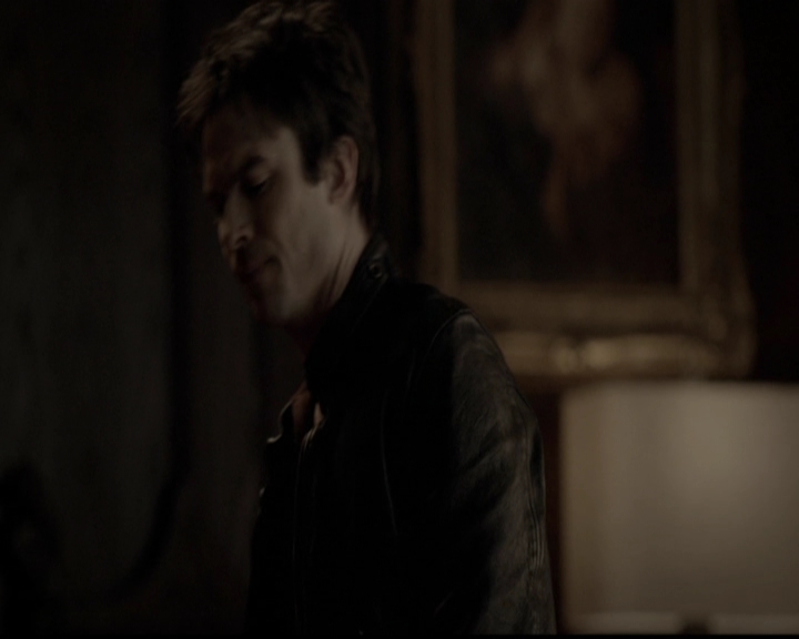 VampireDiariesWorld-dot-org_5x12TheDevilInside3450.jpg