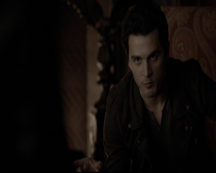 VampireDiariesWorld-dot-org_5x12TheDevilInside3456.jpg