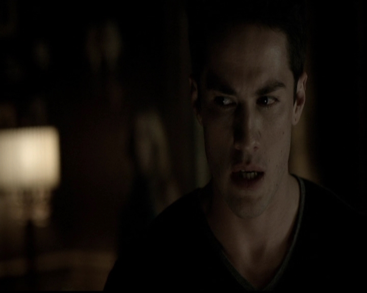 VampireDiariesWorld-dot-org_5x12TheDevilInside3810.jpg