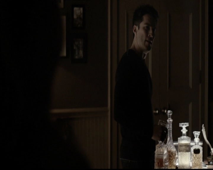 VampireDiariesWorld-dot-org_5x12TheDevilInside3828.jpg