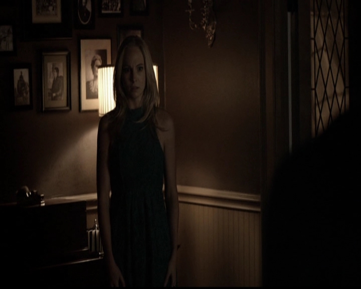 VampireDiariesWorld-dot-org_5x12TheDevilInside3835.jpg