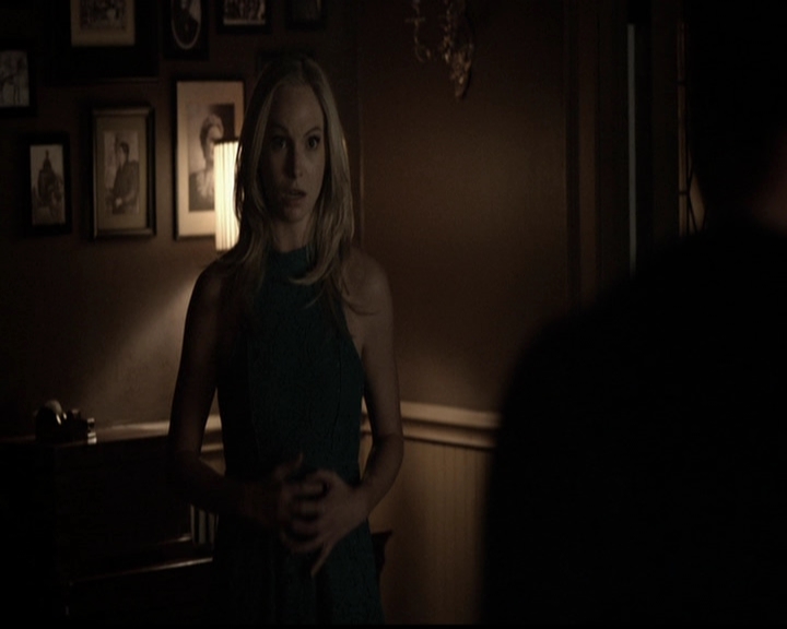 VampireDiariesWorld-dot-org_5x12TheDevilInside3839.jpg