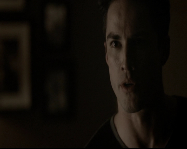 VampireDiariesWorld-dot-org_5x12TheDevilInside3843.jpg