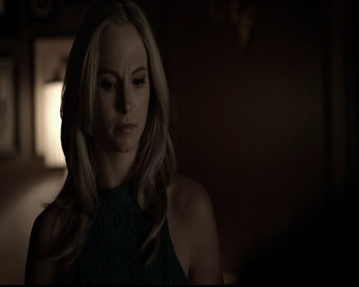 VampireDiariesWorld-dot-org_5x12TheDevilInside3845.jpg
