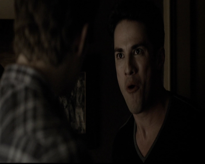 VampireDiariesWorld-dot-org_5x12TheDevilInside3863.jpg
