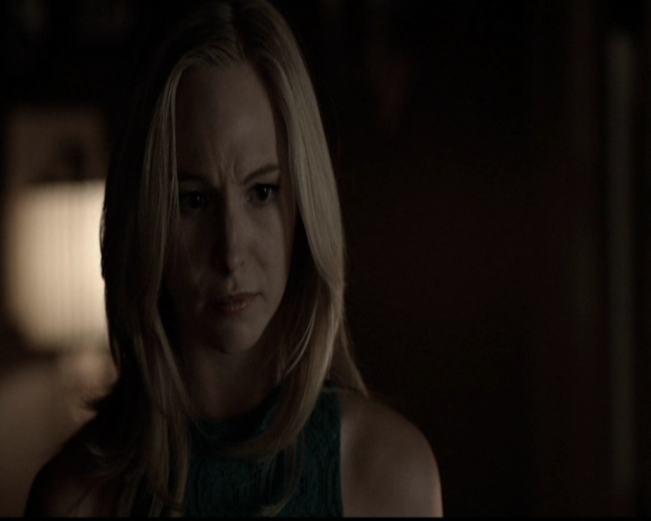 VampireDiariesWorld-dot-org_5x12TheDevilInside3875.jpg