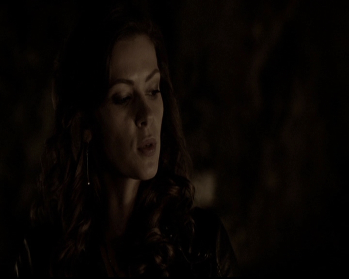 VampireDiariesWorld-dot-org_5x12TheDevilInside3906.jpg