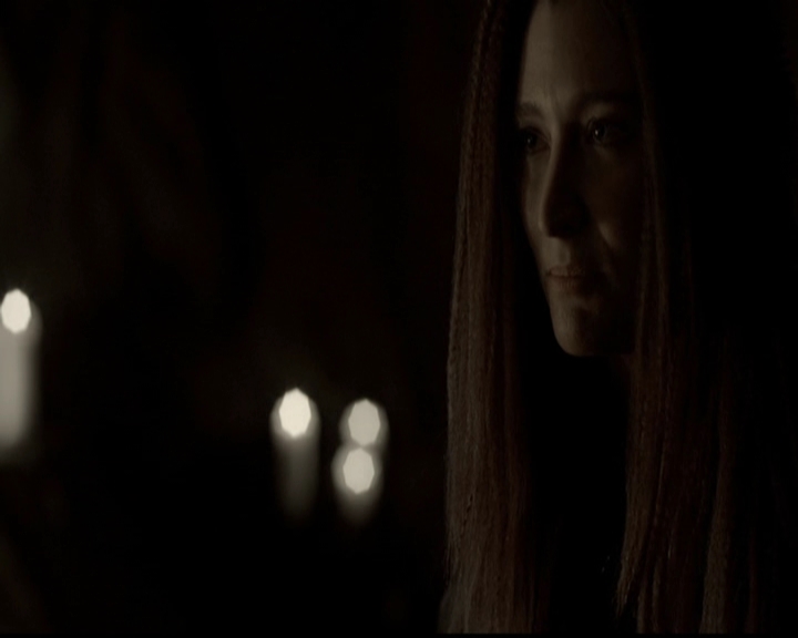 VampireDiariesWorld-dot-org_5x12TheDevilInside3911.jpg