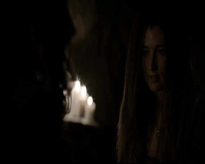 VampireDiariesWorld-dot-org_5x12TheDevilInside3916.jpg
