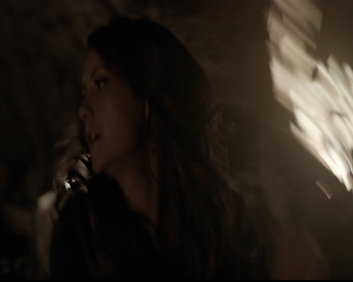 VampireDiariesWorld-dot-org_5x12TheDevilInside3922.jpg
