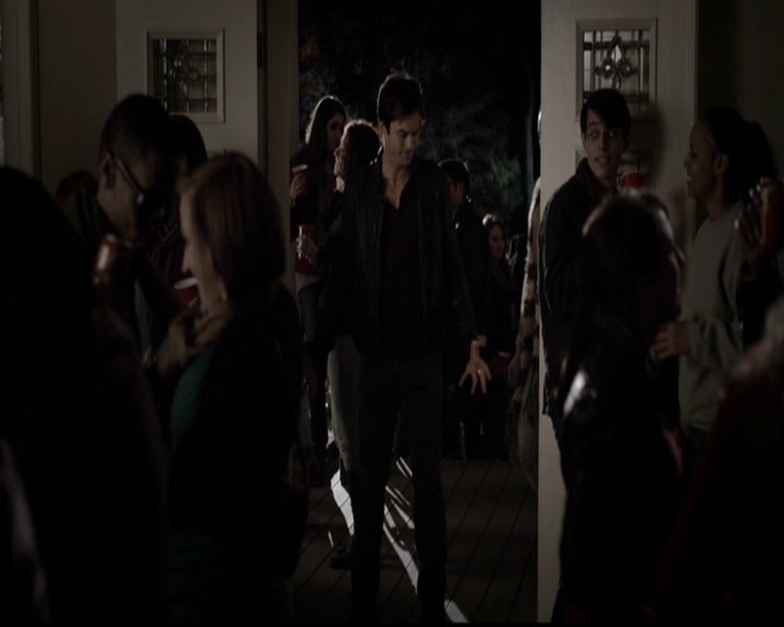 VampireDiariesWorld-dot-org_5x12TheDevilInside3936.jpg
