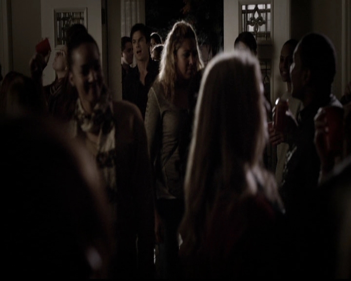 VampireDiariesWorld-dot-org_5x12TheDevilInside3940.jpg