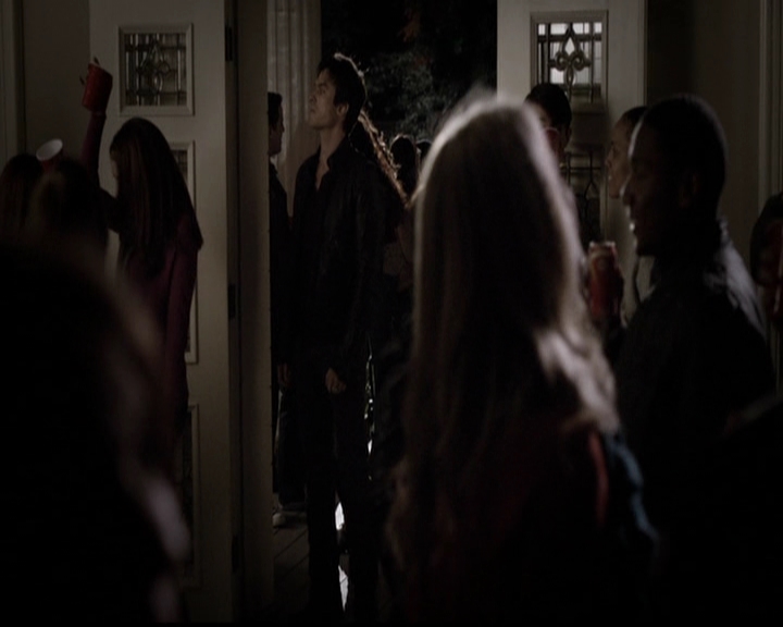 VampireDiariesWorld-dot-org_5x12TheDevilInside3942.jpg
