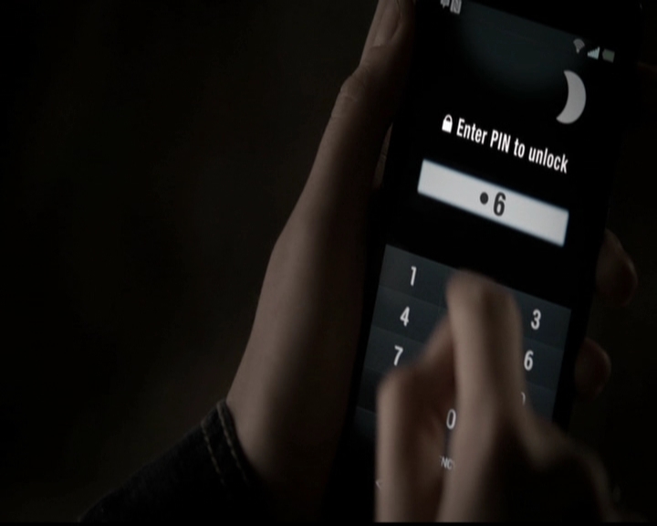 VampireDiariesWorld-dot-org_5x12TheDevilInside3974.jpg